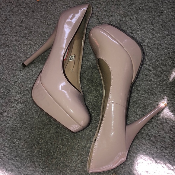 Nude pumps - Picture 2 of 4